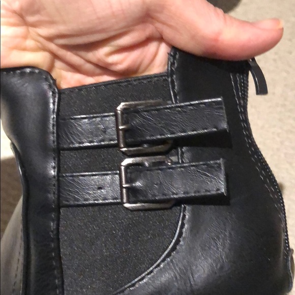 Stylish high heels boots - Picture 4 of 12